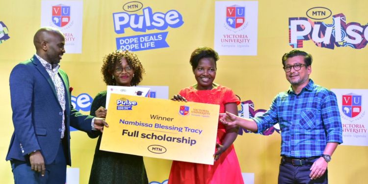 Ten innovative youths awarded scholarships