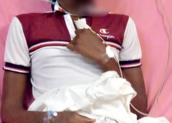 Teenager dies of  multiple organ failure after Covid jab