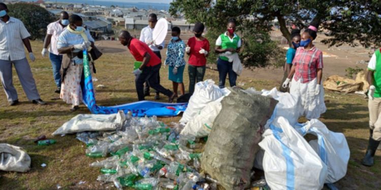 MUBS champions move to eliminate plastics