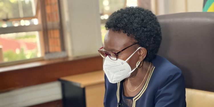 Govt exploring options on Ebola vaccine