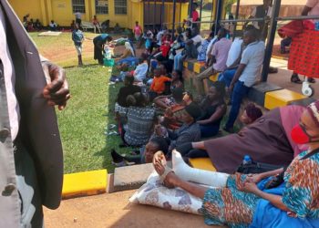 SHOs maintain strike four days later