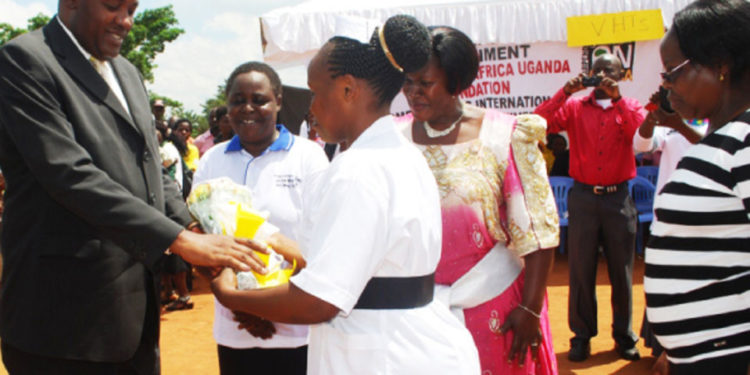 Health systems urged to prioritize midwives