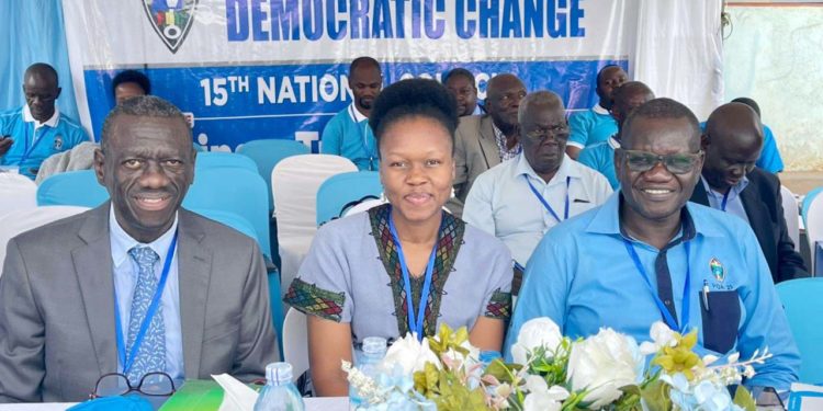 Besigye, Amuriat to hold parallel pressers today