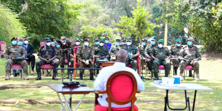 Be friendly to people – Museveni to UPDF, FARDC