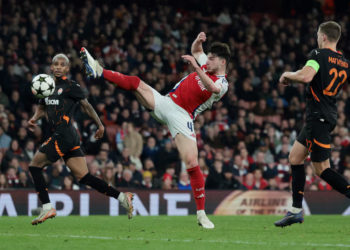 Scrappy Arsenal edge 1-0 win over Shakhtar Donetsk